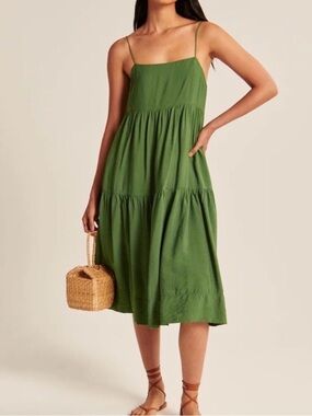Abercrombie & Fitch Green trapeze tiered Midi Dress